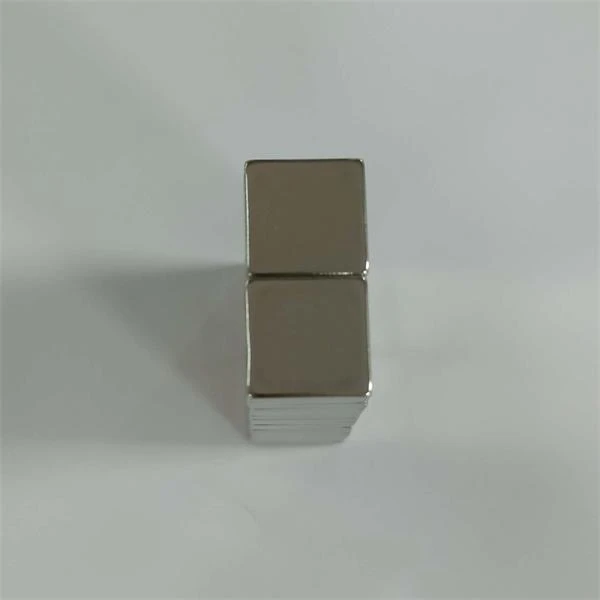 F10*10*2mm N25 Magnetic Blocks F10*10*2mm N25 Magnetic Blocks