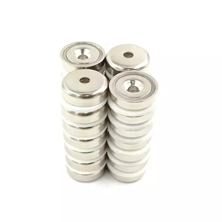 Ferrite Pot Magnet