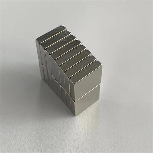 F12.7*12.7*3mm N35 Neodymium Block Permanent Magnets