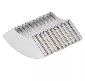 QCM magnet