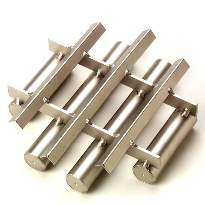 Magnetic grille with right angle baffles Magnetic grille with right angle baffles
