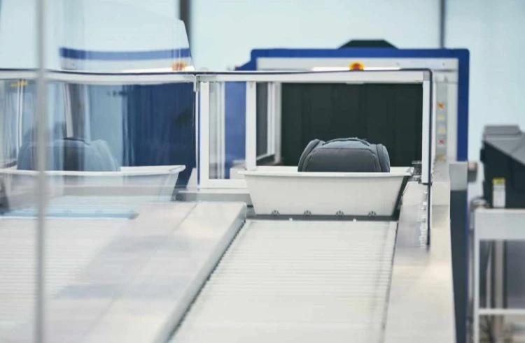 airport security check