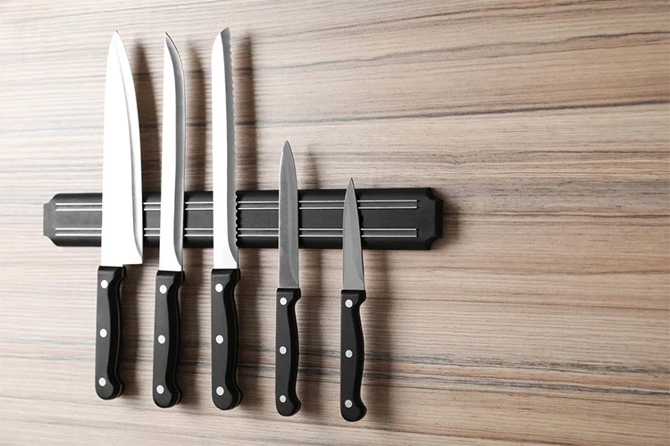 Are Magnetic Knife Holders Worth It