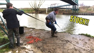 Can a fishing magnet get stuck？