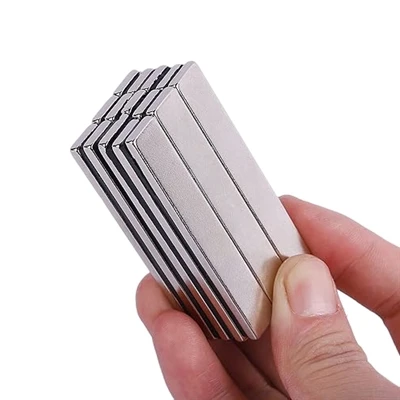 Neodymium bar magnet
