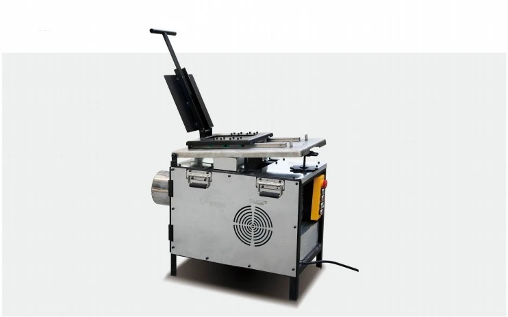 Concrete magnet boxes cleaning machine