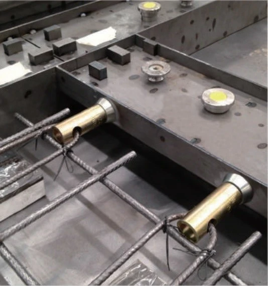 Threaded bushing magnets for fixing rebar